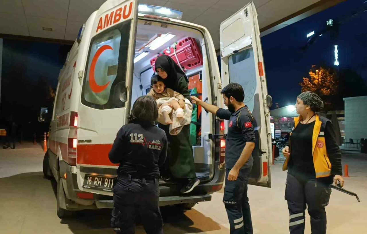 Bursa’da görülmez kaza: Üzerine çaydanlık devrildi… Bursa’da görülmez kaza: Üzerine çaydanlık devrildi…