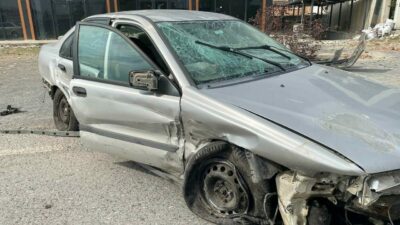 Bursa’da hurdaya dönen otomobilden sağ çıktı