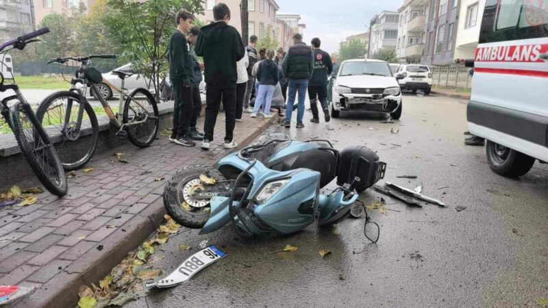 Bursa’da motosiklet kazası Bursa’nın İnegöl ilçesinde meydana gelen kazada otomobil ile çarpışan motosikletin