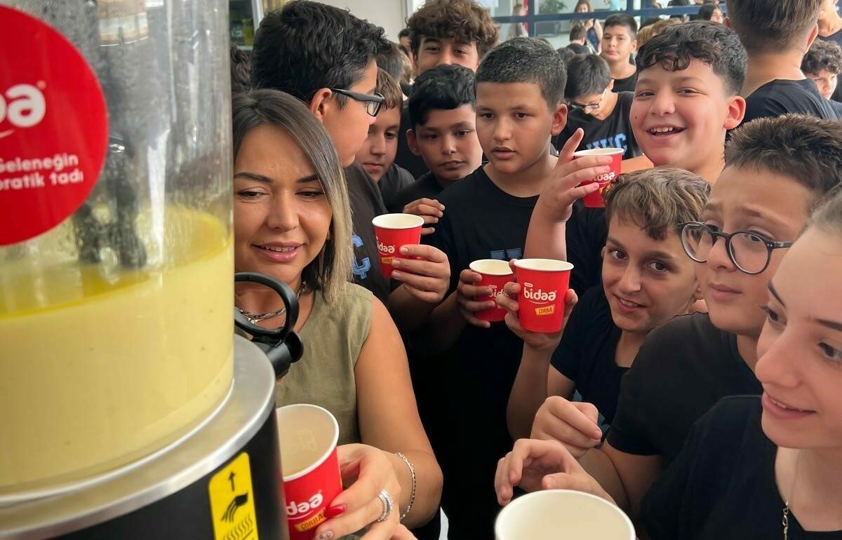 Bursa’da öğrencilere sıcak ve doğal çorba