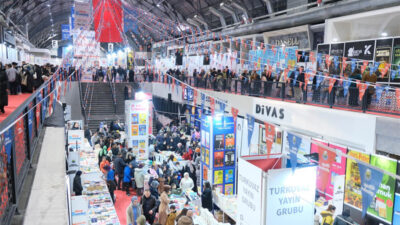 Bursa İnegöl’de hafta sonu yazar geçidi var