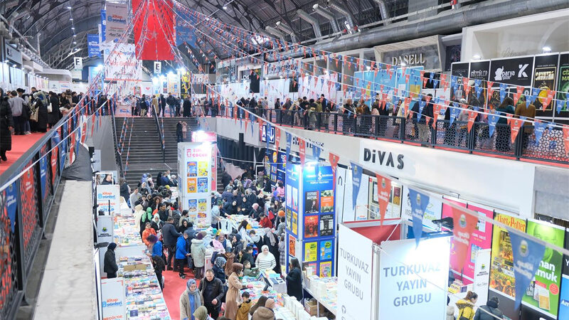 Bursa İnegöl’de hafta sonu yazar geçidi var İnegöl’de 31 Ekim Cuma günü kapılarını açacak 9. İnegöl Kitap