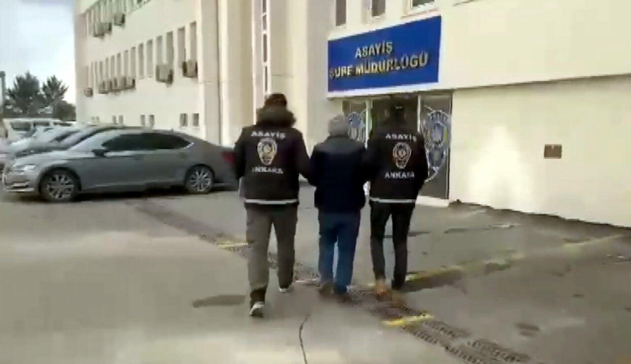 Cezaevi firarisi 7 yıldır saklandığı depoda yakalandı Cezaevi firarisi 7 yıldır saklandığı depoda yakalandı