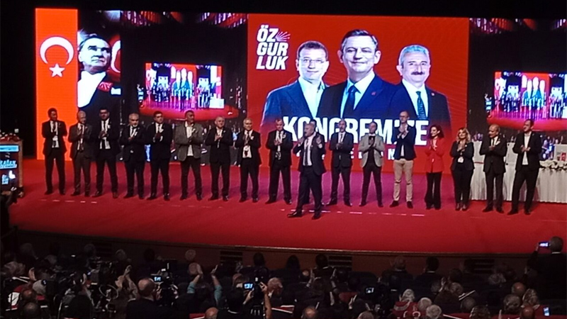 CHP Bursa İl Başkanı Yeşiltaş, daha büyük hedef için söz verdi CHP Bursa İl Başkanı Yeşiltaş, daha büyük hedef için söz verdi