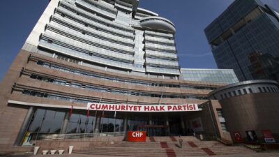 CHP’de istifa şoku