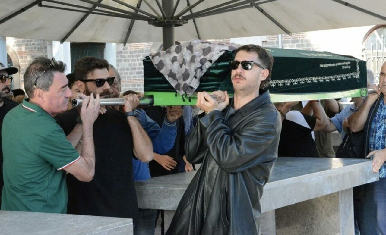 Ünlü oyuncunun acı günü