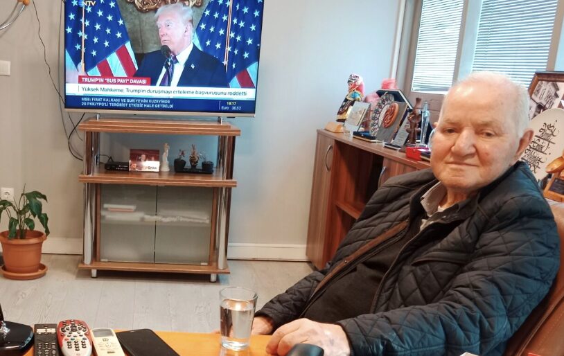 İlk Ak Parti hükümetinin Bursalı Başbakan Yardımcısı Yalçınbayır’dan siyasete manifesto gibi çağrı