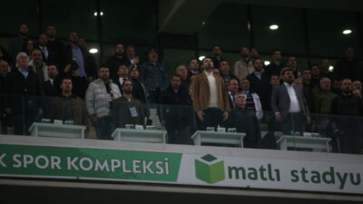 Bursaspor Başkanı Çelik’ten galibiyet mesajı: “İşin sonunu getireceğiz!”