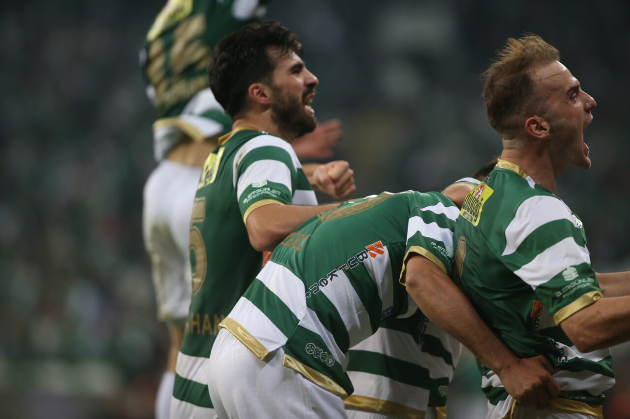Bursaspor Tahsin Tam’la fırtına gibi başladı! Bursaspor Tahsin Tam’la fırtına gibi başladı!