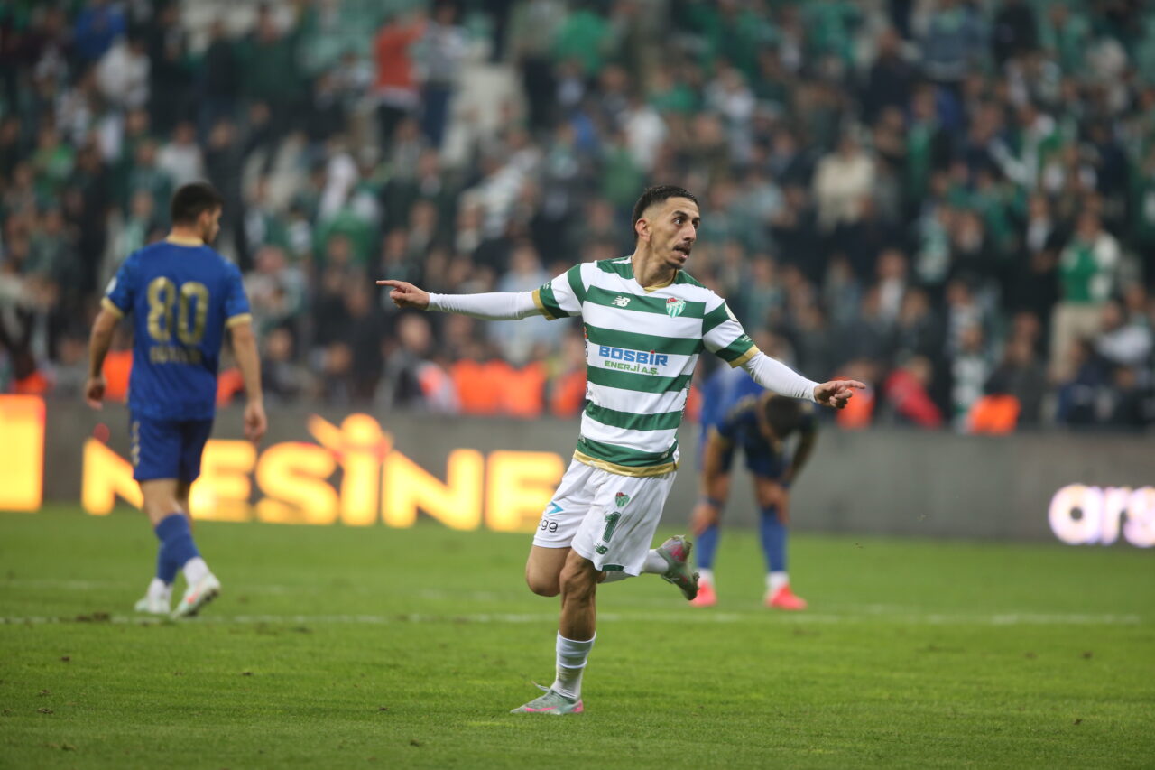 Bursaspor’un 1 numaralı kupa canavarı! Bursaspor’un 1 numaralı kupa canavarı!