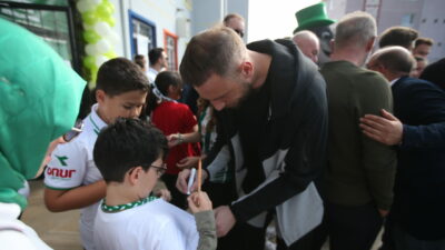 Bursaspor’a sevgi seli!