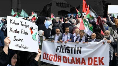 Türkiye Gazze için ayakta