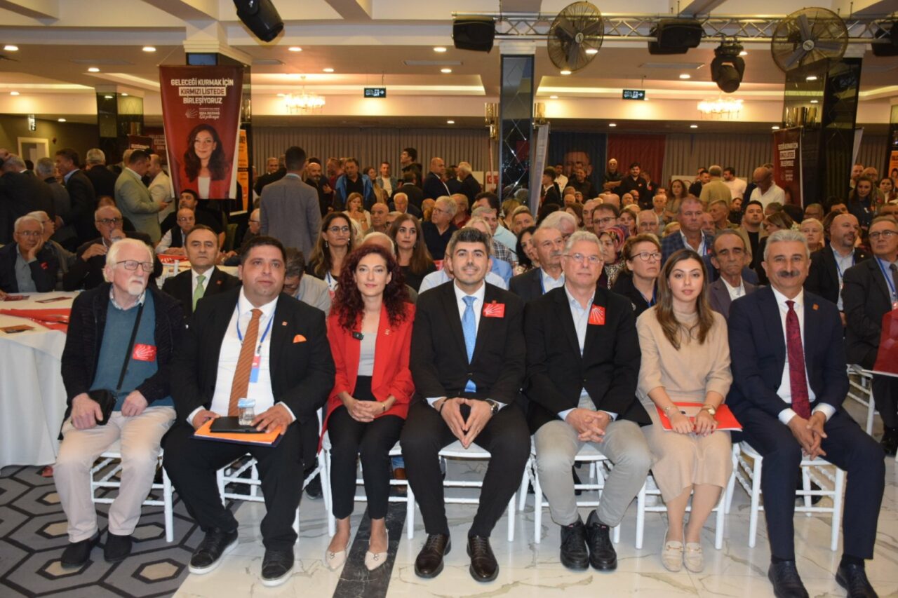 CHP Bursa’da 17 ilçe başkanı belirlendi! Tüm dengeleri değiştirecek sonuç hangi ilçede çıktı?