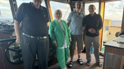 Bursalı Vekil’den haber alınamıyor; ‘Telefonları denize atıldı’