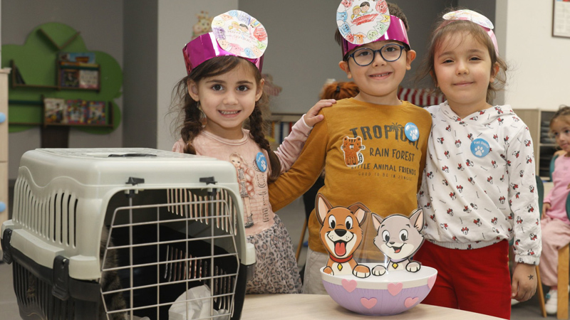 Bursa Mudanya’da miniklere hayvan sevgisi aşılandı