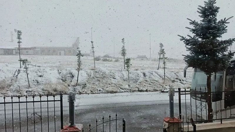 Türkiye’de beyaza bürünen iller Türkiye’de beyaza bürünen iller