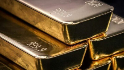 Altında çifte rekor!