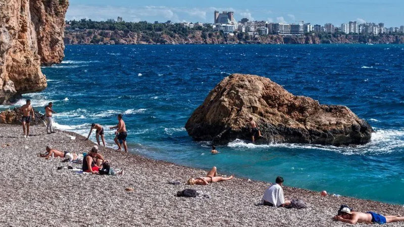 Yazdan kalma gün: Ekim’de deniz keyfi