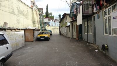 Hırsız ararken mahalleyi birbirine kattılar: Yanlışlıkla 6 kişiyi dövdüler