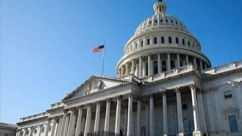 ABD’de bütçe krizi: Federal hükümet resmen kapandı Amerika Birleşik Devletleri hükümeti bir kez daha kapandı. Demokratlar ve