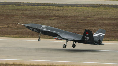 KIZILELMA’dan ilk atışta tam isabet