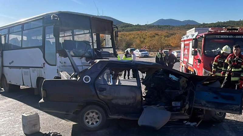 Korkunç kaza: 3 ölü, 12 yaralı