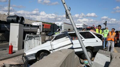 Gişelerde feci kaza: 2 kişi öldü