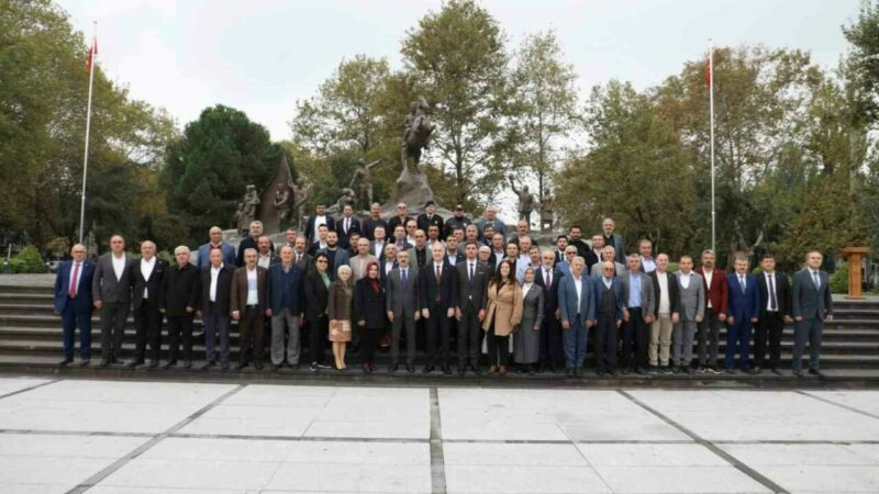 Muhtarlar Günü İnegöl’de törenlerle kutlandı 19 Ekim Muhtarlar Günü resmi törenleri bu sabah gerçekleştirildi. Atatürk
