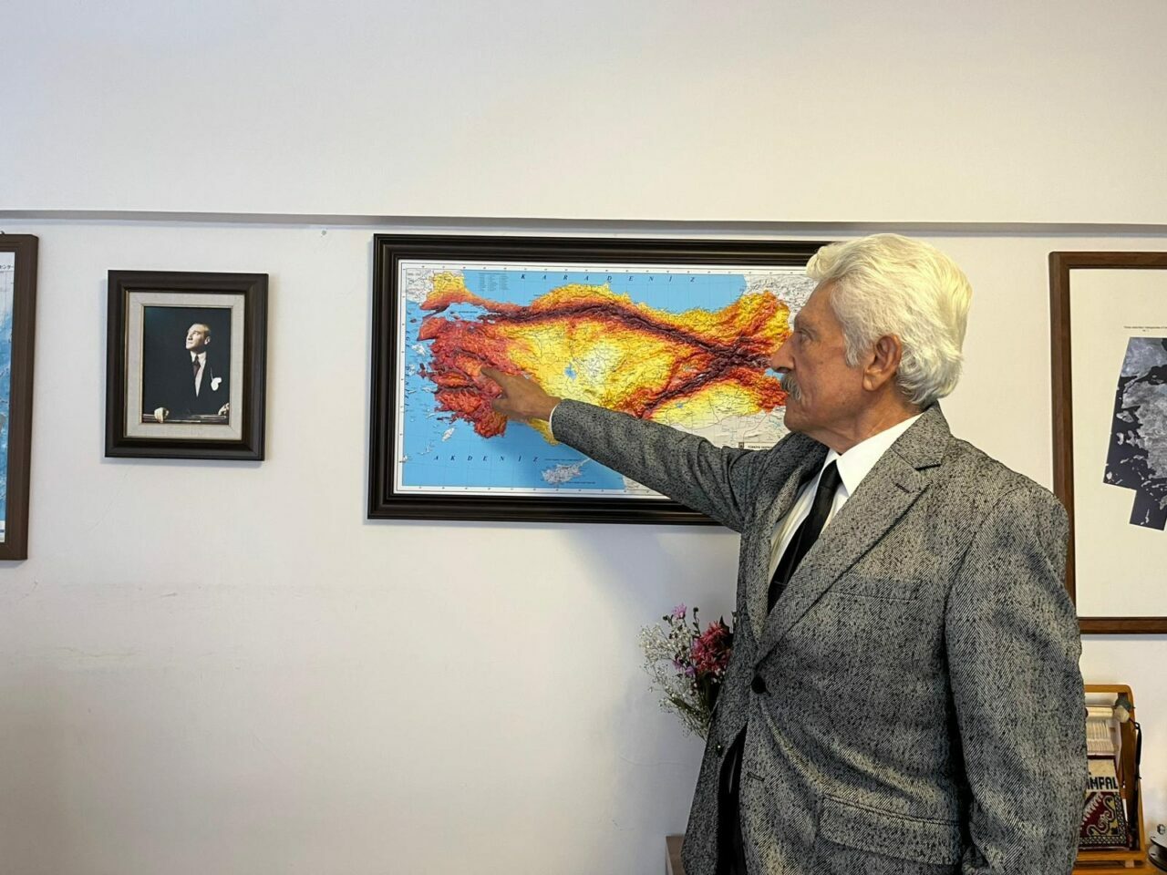 Sındırgı depremleri Marmara’daki fayları tetikler mi?