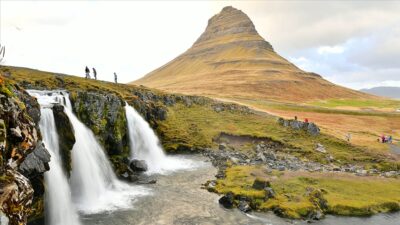 Dünyada sivrisineğin hiç görülmediği ülkede sivrisinek görüldü