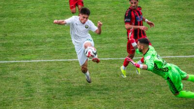 Bursa’nın 3.lig ekibi 2 puanı evinde bıraktı