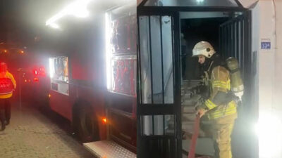 Bursa’da aynı binada 4’üncü kez yangın! Şahıs gözaltında…