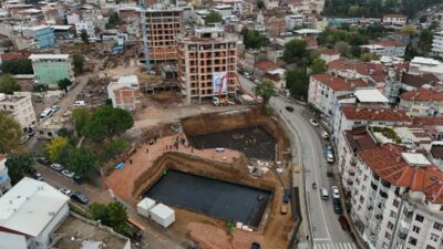 Bursa’da dönüşüm hız kesmiyor! Bir mahallede daha düğmeye basıldı