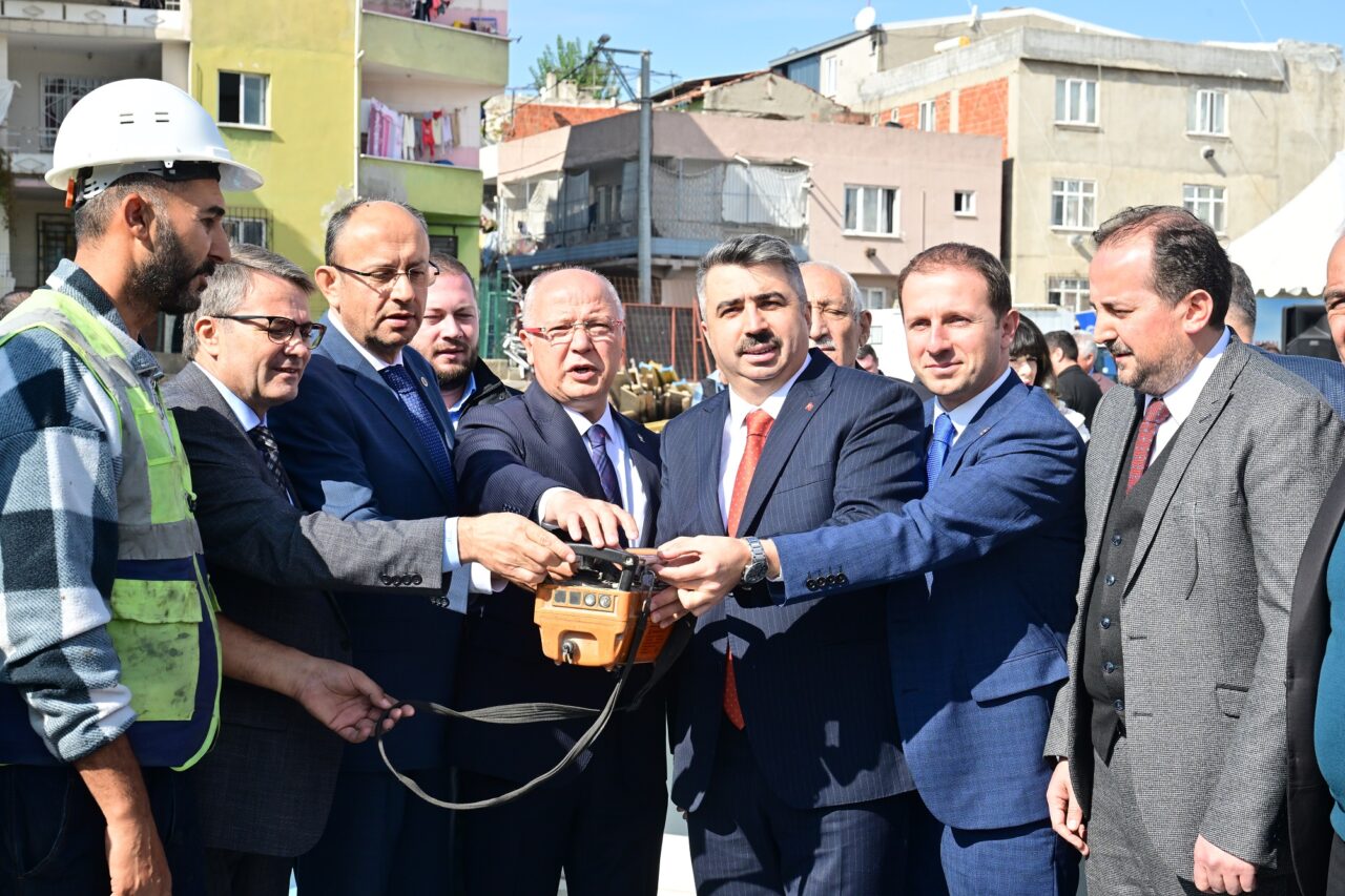 Bursa’nın doğusuna yeni yaşam merkezi! Temeli atıldı… Bursa’nın doğusuna yeni yaşam merkezi! Temeli atıldı…
