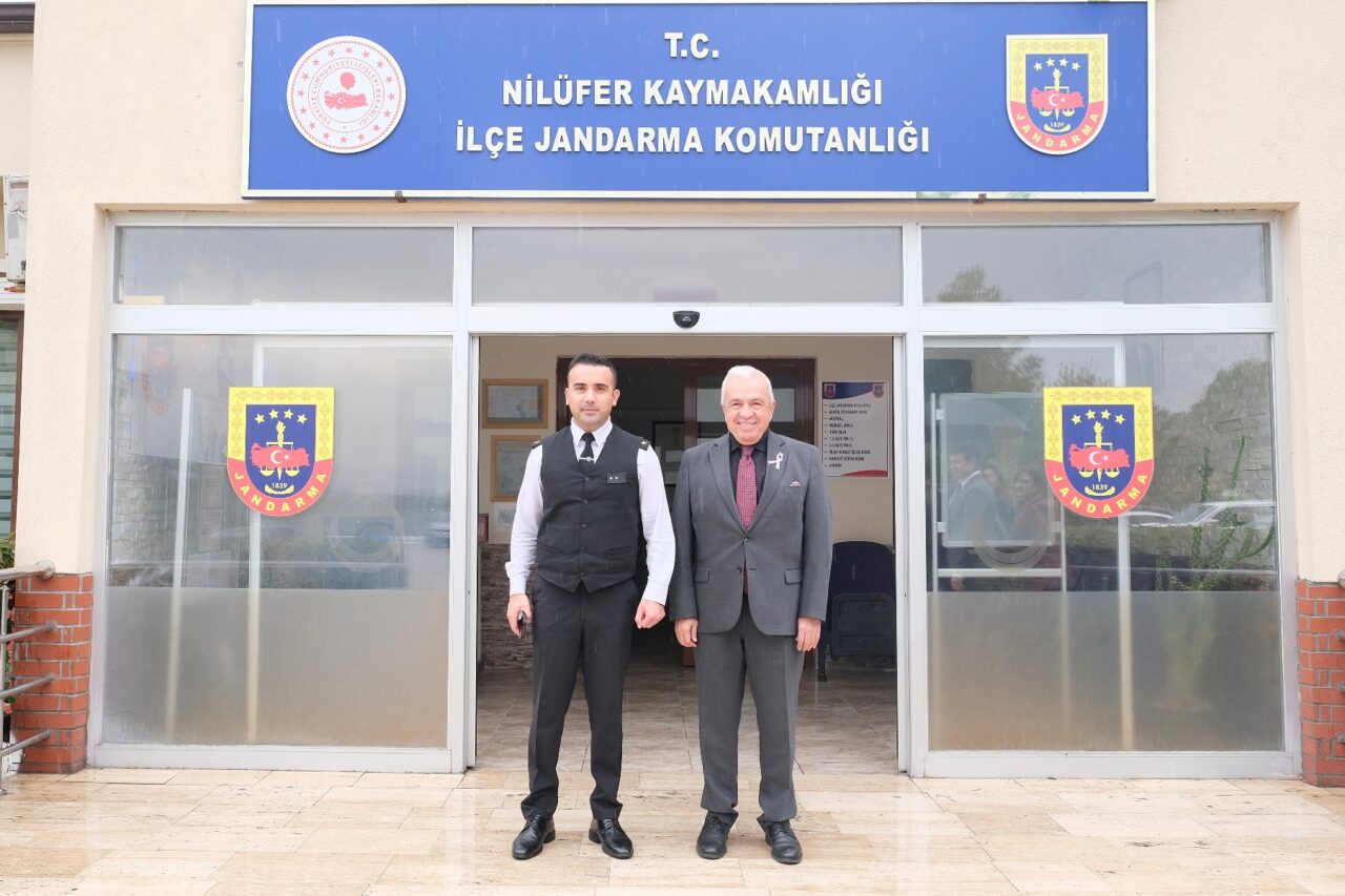 Başkan Şadi Özdemir’den Üsteğmen Önderışık’a hayırlı olsun ziyareti Başkan Şadi Özdemir’den Üsteğmen Önderışık’a hayırlı olsun ziyareti