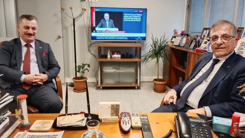 Anahtar Parti Genel Başkan Yardımcısı Yalçın; ‘Zamlara alıştırıldık, yeni yükümüz vergi’ Olay Gazetesi Yazarı Ahmet Emin Yılmaz, Anahtar Parti Genel Başkan