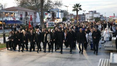 Mudanyalıların kalbi 10 Kasım’da Atatürk için attı