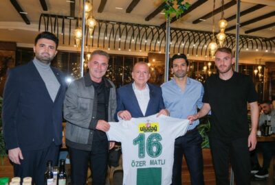 Bursaspor ailesi yemekte buluştu