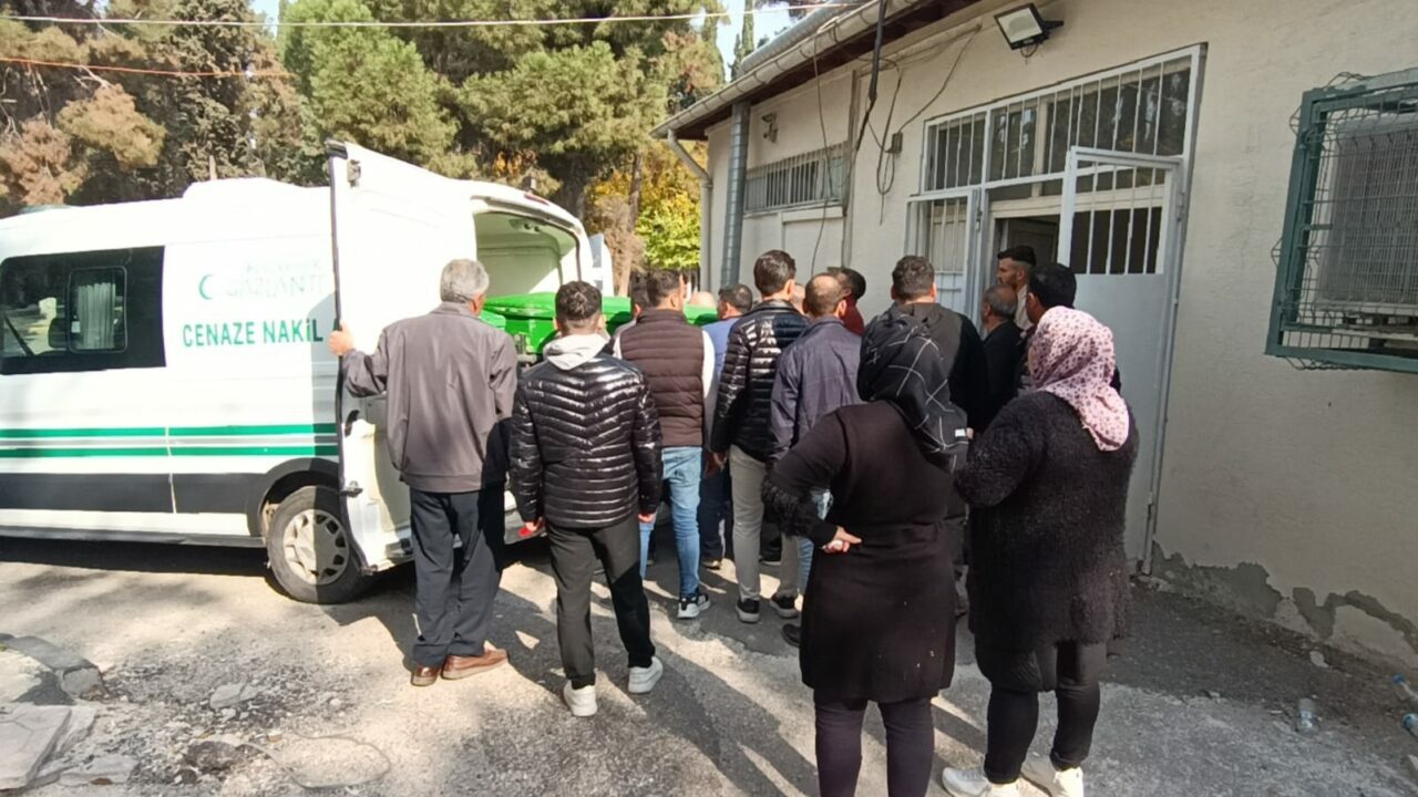 3 kişinin can verdiği kazada acı detay 3 kişinin can verdiği kazada acı detay