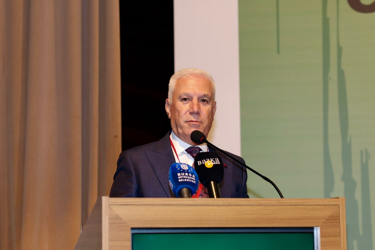 Başkan Mustafa Bozbey; ‘Bu plan Bursa’nın geleceğini belirleyecek’ Başkan Mustafa Bozbey; ‘Bu plan Bursa’nın geleceğini belirleyecek’