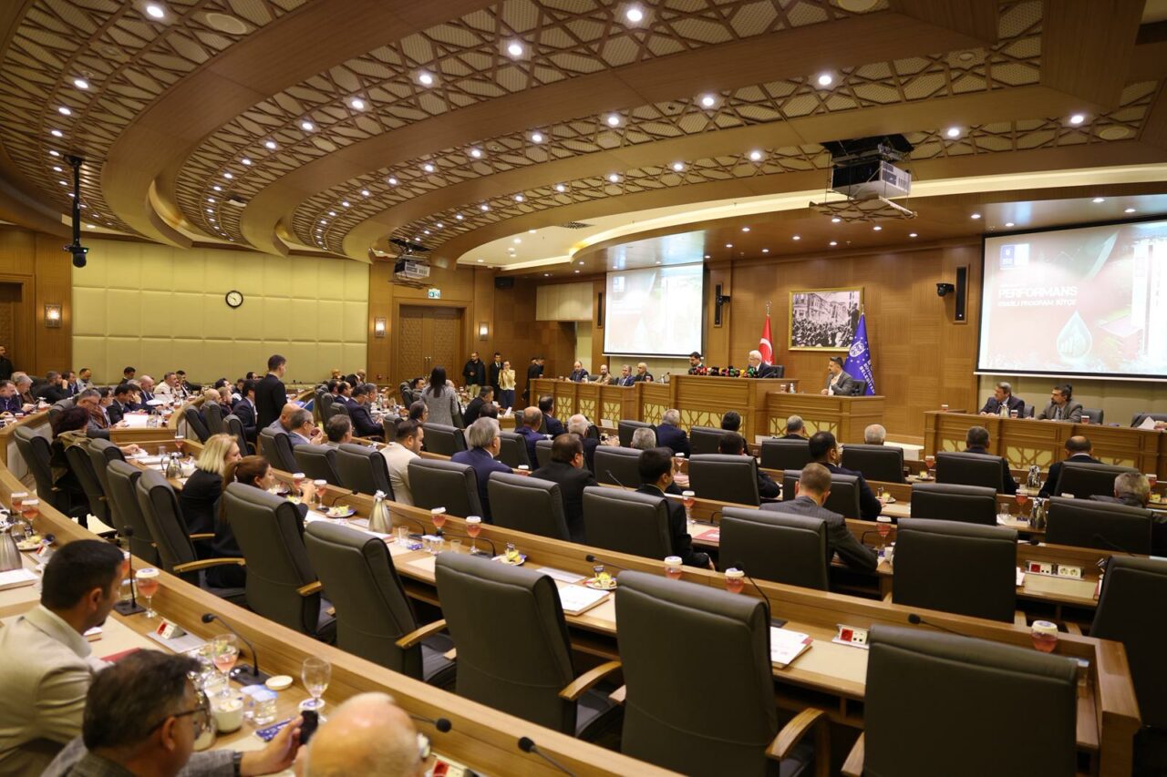 Bursa Büyükşehir Meclisi’ndeki kriz böyle aşıldı!