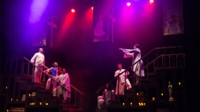 Bursa Şehir Tiyatrosu perdelerini ücretsiz açıyor