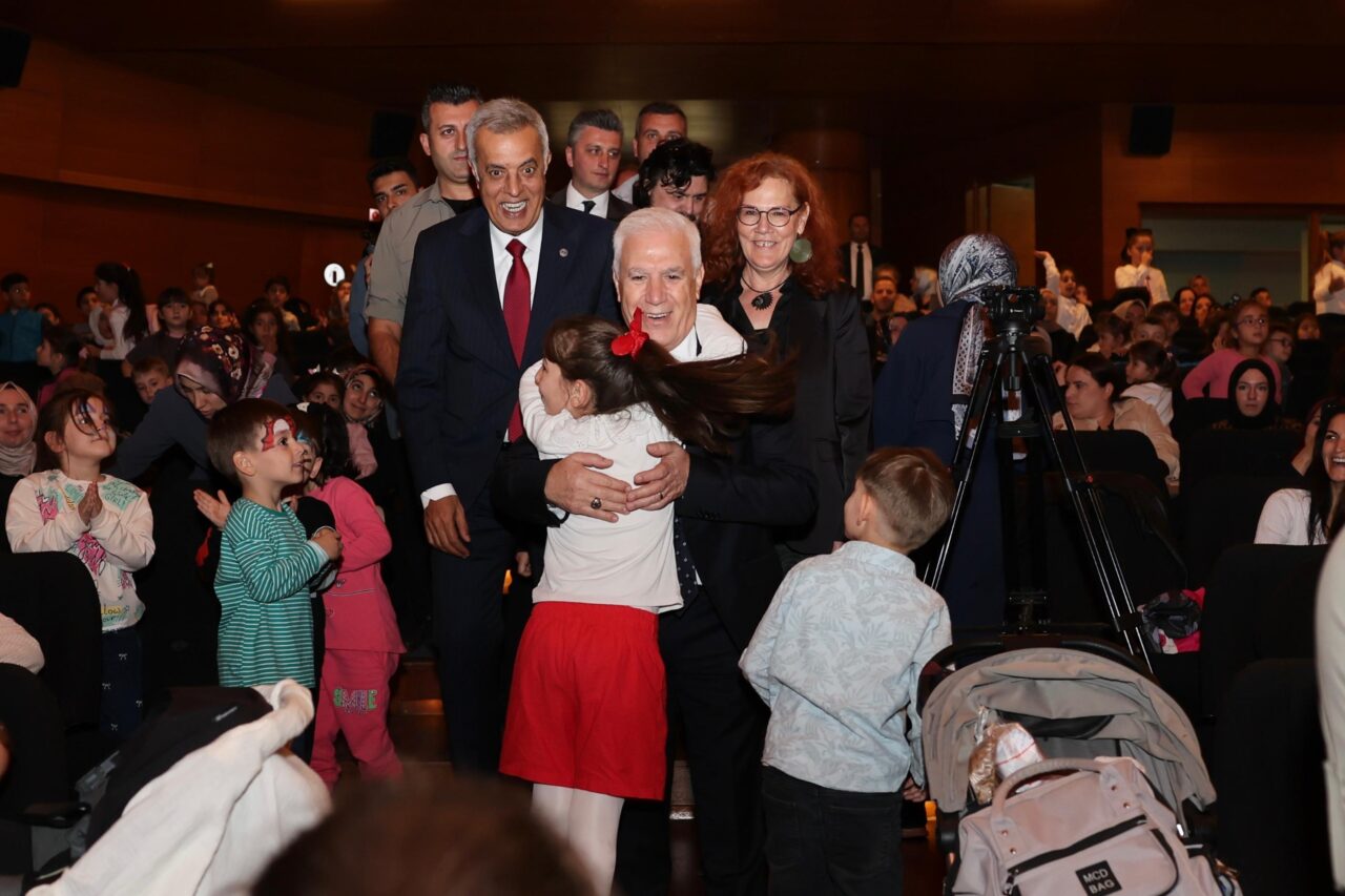 Bursa Büyükşehir’den ‘Çocuk Hakları Festivali’