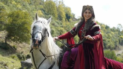Kuruluş Osman’ın Bala Hatun’u sosyal medyada dikkat çekiyor!