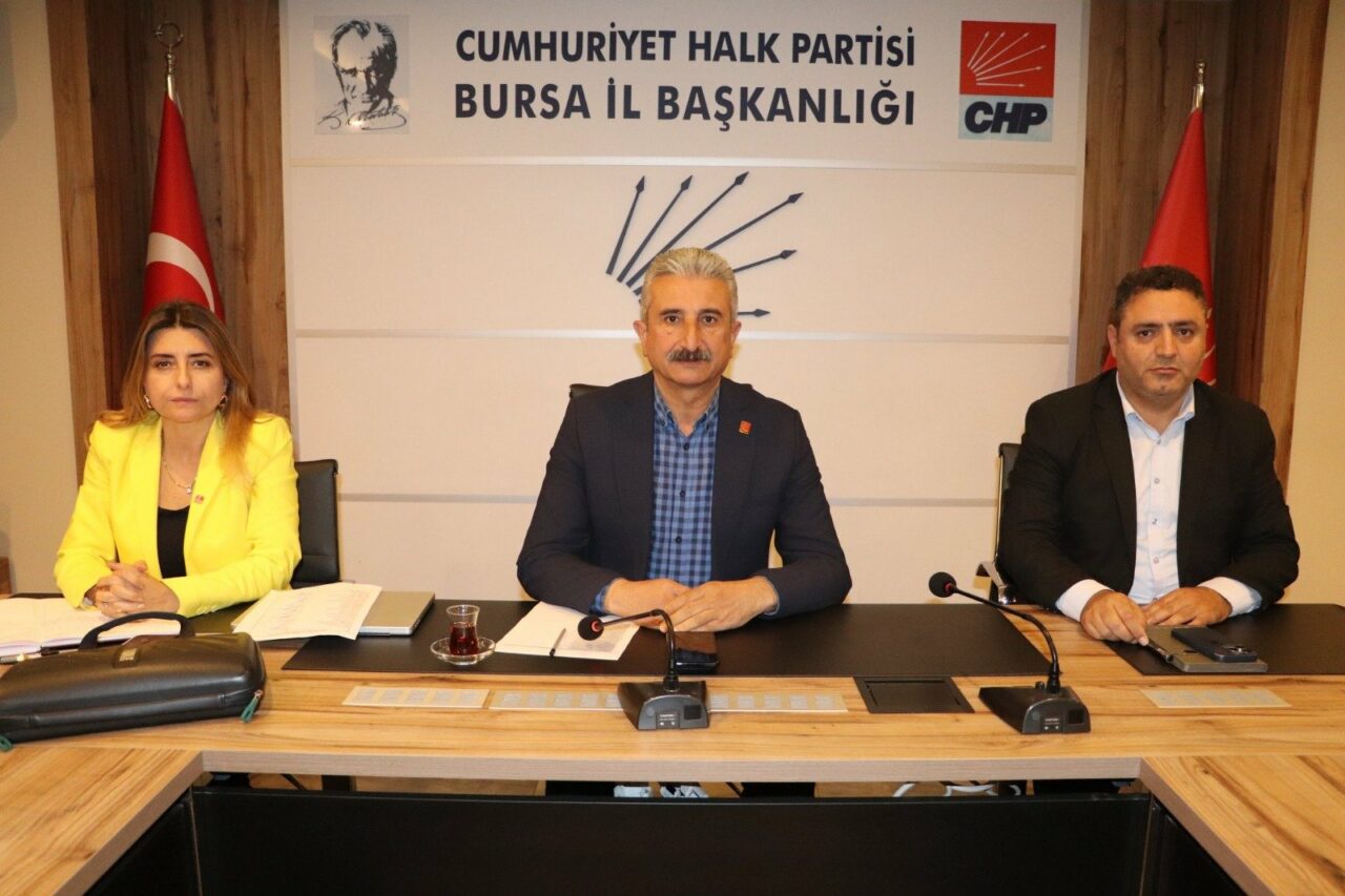 CHP Bursa İl yönetiminde görev dağılımı yapıldı