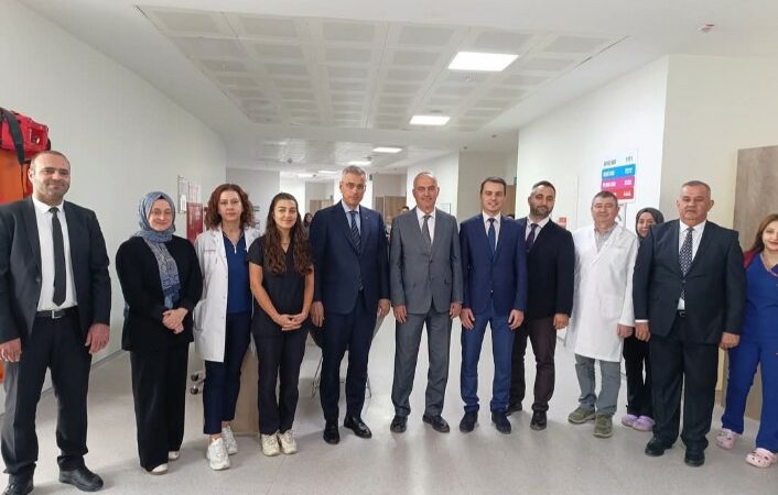 Sağlık Bakanı’ndan Bursa’daki bu hastaneye sürpriz Olay Gazetesi Yazarı Ahmet Emin Yılmaz, Sağlık Bakanı Prof. Dr.