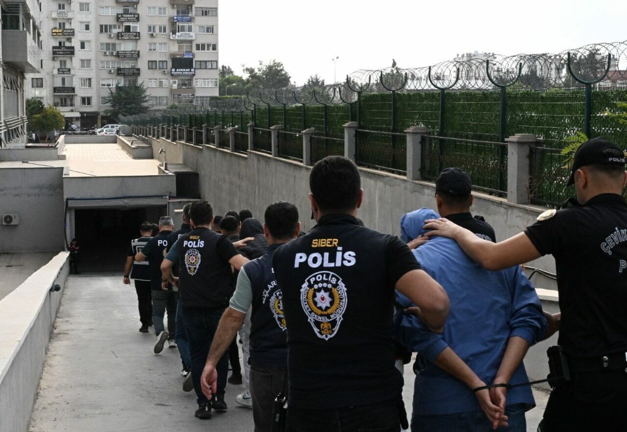 7,6 milyar liralık bahis operasyonu