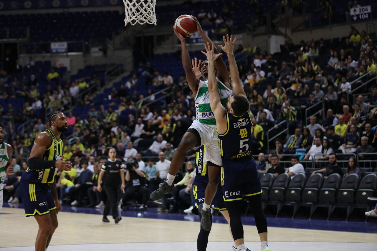 Potanın Timsahları Fenerbahçe’ye direnemedi