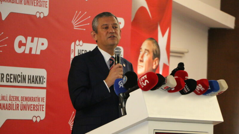 CHP Genel Başkanı Özel; ‘Biz, YÖK’ü yok etmeye geliyoruz’ CHP Genel Başkanı Özgür Özel, "Nitelikli, özerk, demokratik ve yaşanabilir