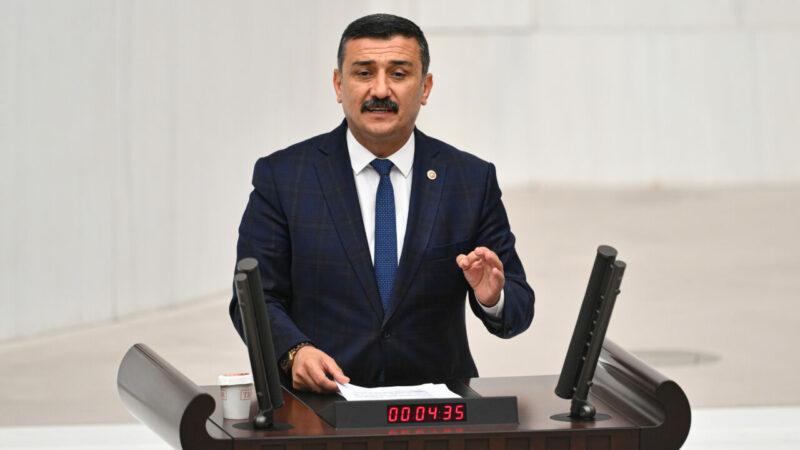 Bursalı vekilden Milli maç öncesi bilet tepkisi; ‘Bursa’daki maçı Bursalılar neden izleyemiyor?